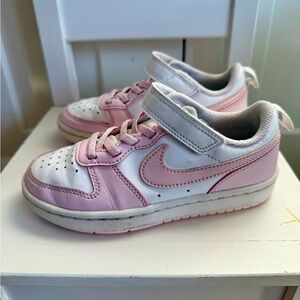 Nike Kids Court Borough Low Recraft size 11.5c